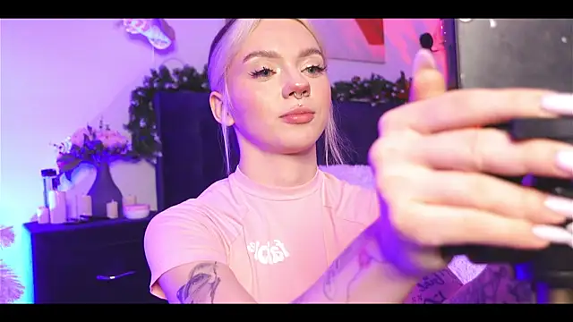 KristaBrooks online show from 26, 12, 2024