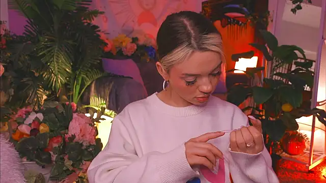 KristaBrooks online show from 11, 2, 2025