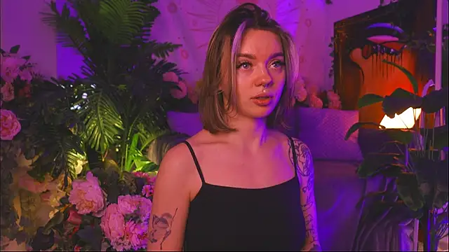 KristaBrooks online show from 22, 2, 2025