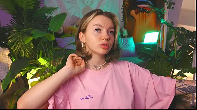 KristaBrooks online show from 8, 3, 2025