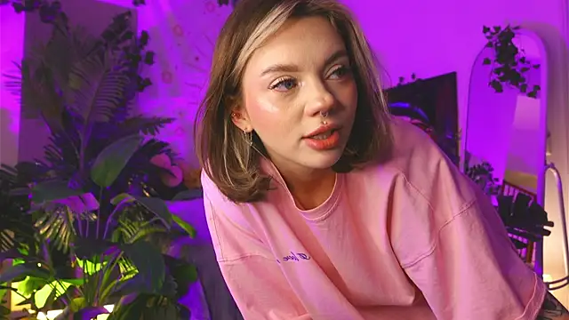 KristaBrooks online show from 13, 3, 2025