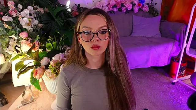 KristaBrooks online show from 4, 10, 2025