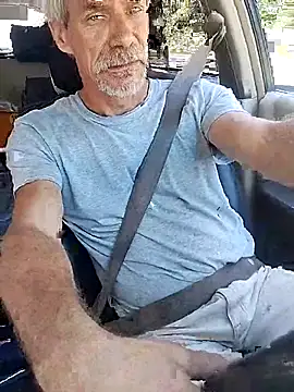 Snapshot of Biknight chatting on 18, 9, 2025 Biknight online show from 18, 9, 2025