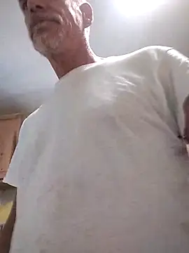 Snapshot of Biknight chatting on 21, 9, 2025 Biknight online show from 21, 9, 2025