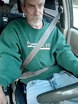 Snapshot of Biknight chatting on 25, 10, 2025 Biknight online show from 25, 10, 2025