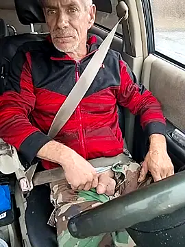 Snapshot of Biknight chatting on 29, 10, 2025 Biknight online show from 29, 10, 2025