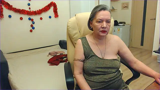 Snapshot of MomJaneSex chatting on 15, 1, 2026 MomJaneSex online show from 15, 1, 2026