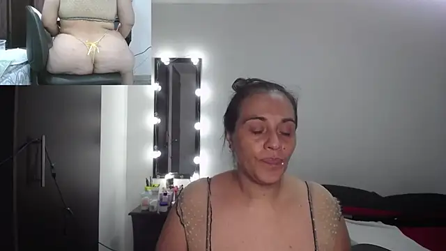 Snapshot of zoe_hotxxx chatting on 23, 2, 2025 zoe hotxxx online show from 23, 2, 2025