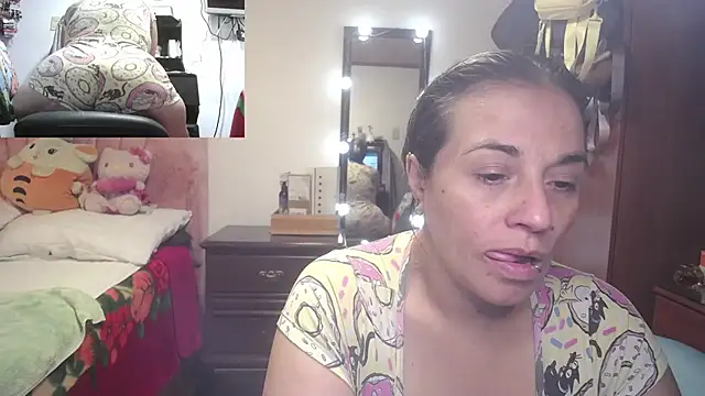 zoe hotxxx online show from 16, 5, 2026