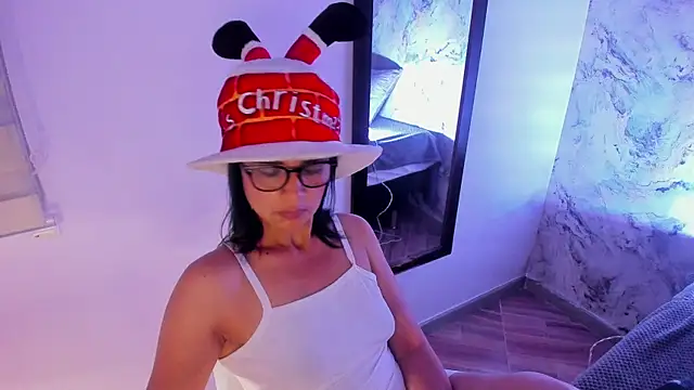 BrianaGarner online show from 11, 12, 2024