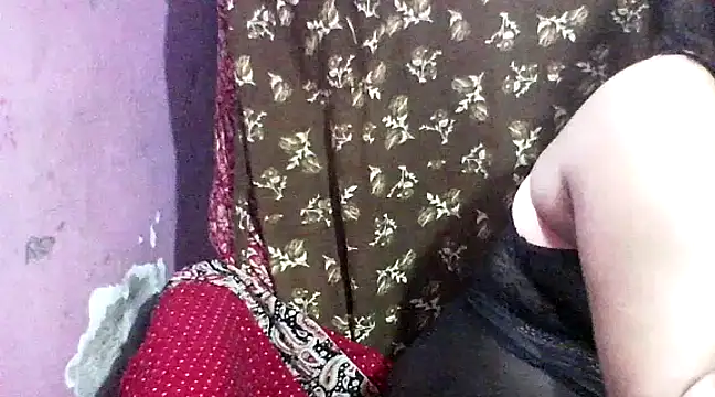 Snapshot of koyel90 chatting on 2, 1, 2025 koyel90 online show from 2, 1, 2025