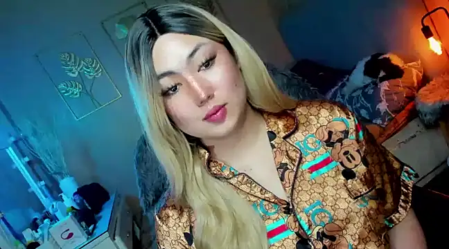 HOTnWILDalice online show from 29, 12, 2024