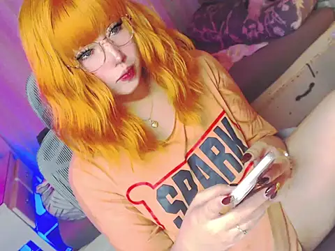 HOTnWILDalice online show from 7, 5, 2026