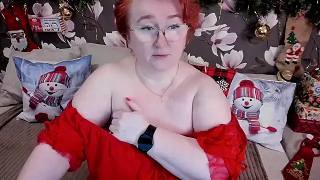 Snapshot of leiamillersonn chatting on 23, 12, 2024 leiamillersonn online show from 23, 12, 2024