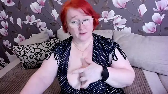 Snapshot of leiamillersonn chatting on 28, 2, 2025 leiamillersonn online show from 28, 2, 2025
