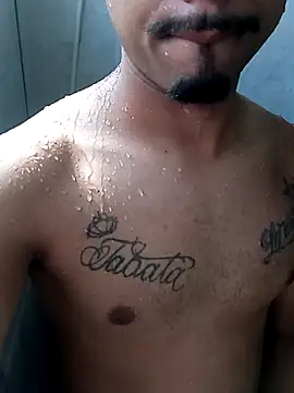 Snapshot of garoto1997 chatting on 4, 11, 2025 garoto1997 online show from 4, 11, 2025