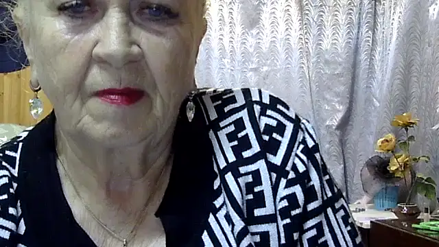 Snapshot of Emma52610 chatting on 28, 9, 2025 Emma52610 online show from 28, 9, 2025