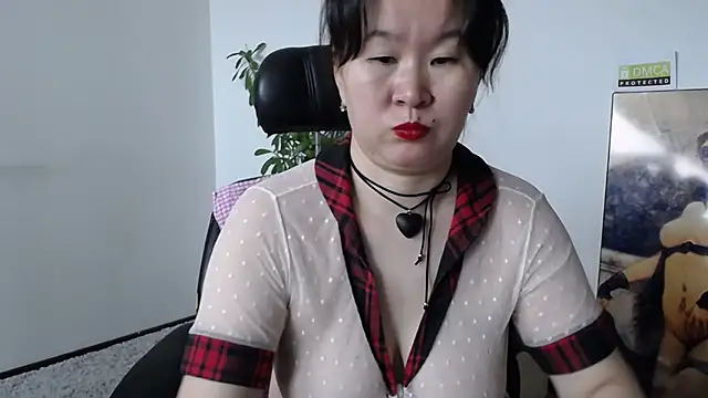 Akira xx online show from 26, 10, 2025