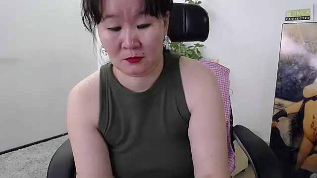 Akira xx online show from 19, 11, 2025