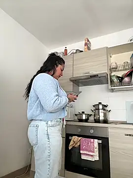 Snapshot of DannaaMeliza chatting on 20, 3, 2025 DannaaMeliza online show from 20, 3, 2025