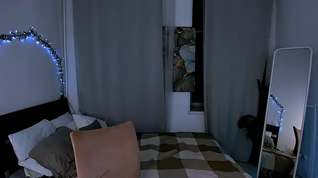 Snapshot of Deca_dance chatting on 24, 9, 2025 Deca dance online show from 24, 9, 2025