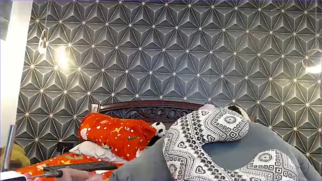 yummymeily online show from 6, 1, 2025