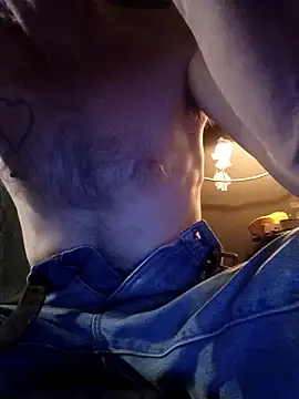 ROBERT0516 online show from 8, 2, 2025