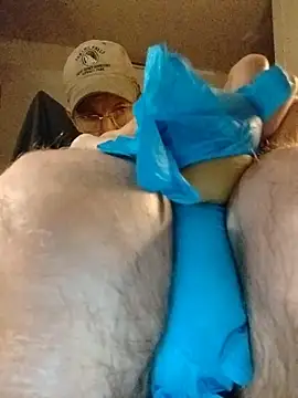 ROBERT0516 online show from 27, 10, 2025