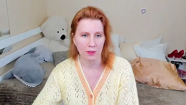 FoxySophia online show from 5, 1, 2025