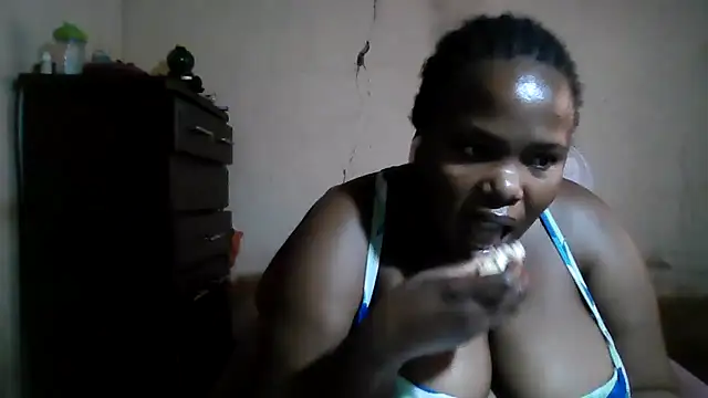 Snapshot of sexybigboobz chatting on 17, 9, 2025 sexybigboobz online show from 17, 9, 2025