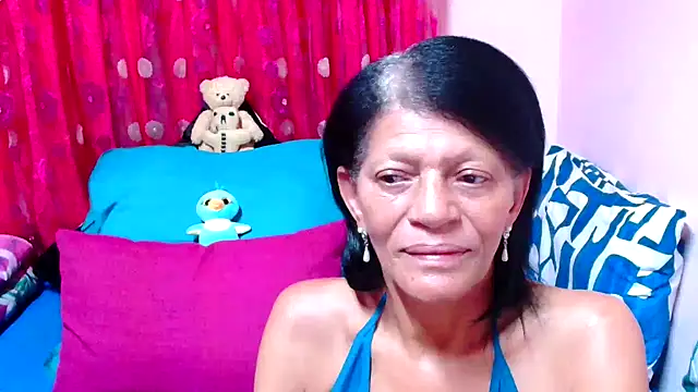 Snapshot of SLUTTYROXY chatting on 22, 10, 2025 SLUTTYROXY online show from 22, 10, 2025