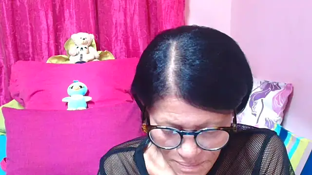 Snapshot of SLUTTYROXY chatting on 4, 2, 2026 SLUTTYROXY online show from 4, 2, 2026