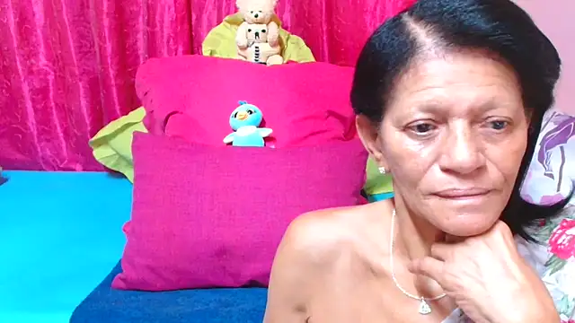 Snapshot of SLUTTYROXY chatting on 6, 2, 2026 SLUTTYROXY online show from 6, 2, 2026