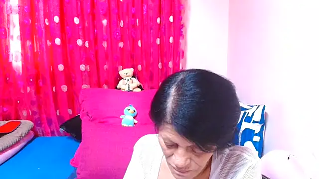 Snapshot of SLUTTYROXY chatting on 8, 3, 2026 SLUTTYROXY online show from 8, 3, 2026