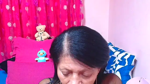 Snapshot of SLUTTYROXY chatting on 8, 3, 2026 SLUTTYROXY online show from 8, 3, 2026