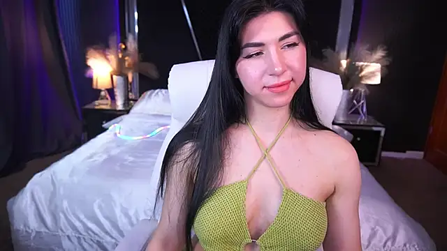 Snapshot of EmilyCandyy chatting on 27, 10, 2025 EmilyCandyy online show from 27, 10, 2025
