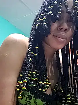 Snapshot of HONEYSWEETS_LIVE chatting on 14, 9, 2025 HONEYSWEETS LIVE online show from 14, 9, 2025