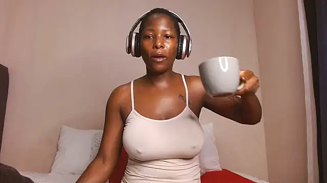 Snapshot of SoftRosee chatting on 12, 7, 2026 SoftRosee online show from 12, 7, 2026