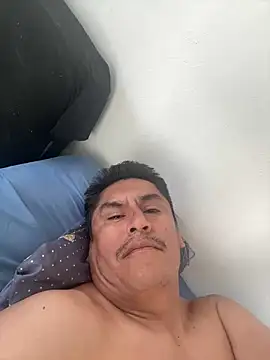 Snapshot of julius_semen chatting on 16, 1, 2026 julius semen online show from 16, 1, 2026