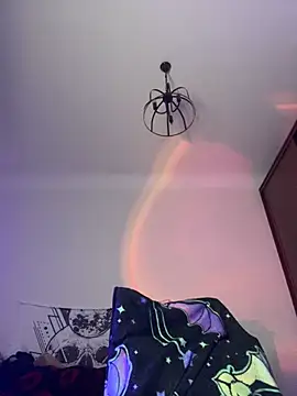 pinkbow online show from 28, 12, 2024