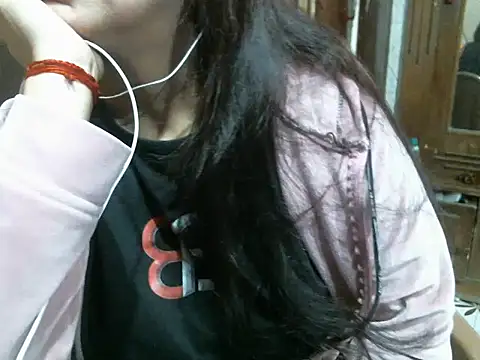 Snapshot of UrsMansi chatting on 27, 2, 2026 UrsMansi online show from 27, 2, 2026