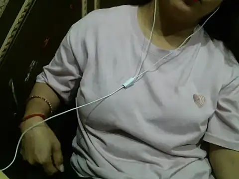 Snapshot of UrsMansi chatting on 6, 3, 2026 UrsMansi online show from 6, 3, 2026