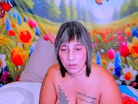 Snapshot of indianroxy chatting on 17, 4, 2026 indianroxy online show from 17, 4, 2026