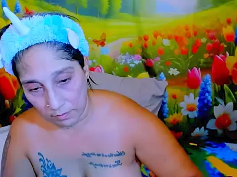 Snapshot of indianroxy chatting on 28, 5, 2026 indianroxy online show from 28, 5, 2026
