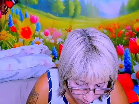 Snapshot of indianroxy chatting on 13, 7, 2026 indianroxy online show from 13, 7, 2026