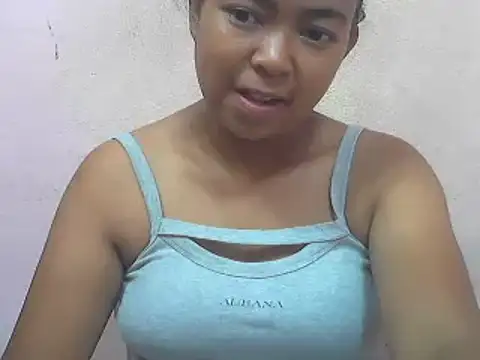 Snapshot of milkboobsgirl chatting on 21, 12, 2024 milkboobsgirl online show from 21, 12, 2024