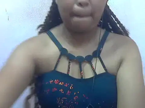 Snapshot of milkboobsgirl chatting on 22, 1, 2025 milkboobsgirl online show from 22, 1, 2025