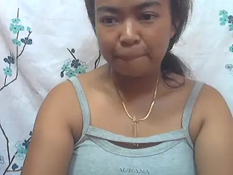 Snapshot of milkboobsgirl chatting on 13, 3, 2025 milkboobsgirl online show from 13, 3, 2025