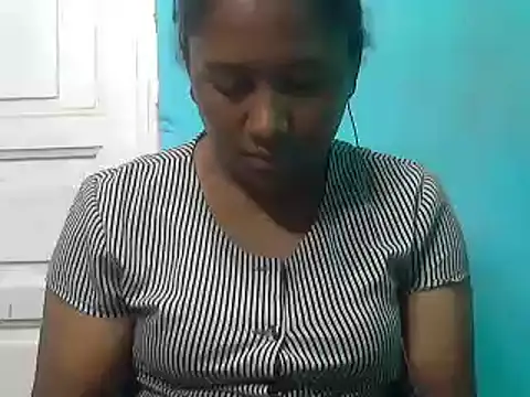 Snapshot of cutybigass chatting on 2, 3, 2026 cutybigass online show from 2, 3, 2026