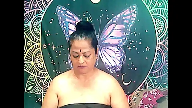matureindian online show from 25, 1, 2025